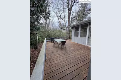 103 Teaberry Lane, Newland, NC 28657 - Photo 4