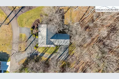 176 E Creekside Trail, Jefferson, NC 28640 - Photo 6