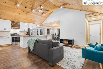 1171 Little Elk Road, Elk Park, NC 28622 - Photo 8