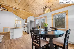 1171 Little Elk Rd, Elk Park, NC 28622 - Photo 16