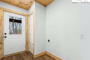 1171 Little Elk Rd, Elk Park, NC 28622 - Photo 30