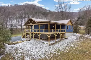 1171 Little Elk Rd, Elk Park, NC 28622 - Photo 2