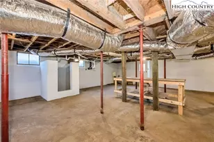 566 Buck Mountain Cir, West Jefferson, NC 28694 - Photo 38