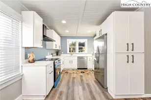 566 Buck Mountain Cir, West Jefferson, NC 28694 - Photo 16