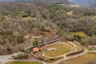 130 Timber Ridge Rd, Sugar Grove, NC 28679 - Photo 32