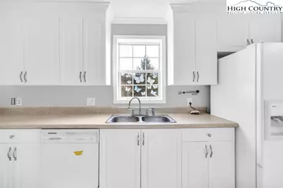 254 Noahs Road, Fleetwood, NC 28626 - Photo 10