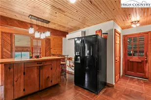 1925 Green Hill Rd, Blowing Rock, NC 28605 - Photo 18