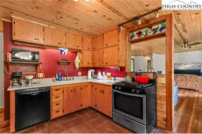 1925 Green Hill Road, Blowing Rock, NC 28605 - Photo 20