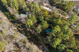 68 Bear Den Mountain View Dr, Spruce Pine, NC 28777 - Photo 26