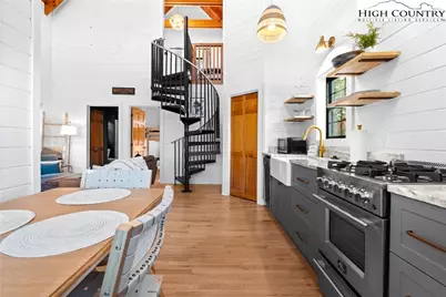 68 Bear Den Mountain View Drive, Spruce Pine, NC 28777 - Photo 10