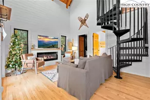 100 Bear Den Mountain View Dr, Spruce Pine, NC 28777 - Photo 8