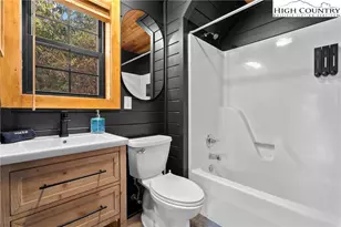 100 Bear Den Mountain View Dr, Spruce Pine, NC 28777 - Photo 16