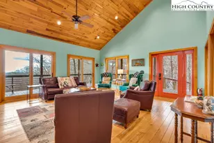 423 Wolf Den Ln, Lenoir, NC 28645 - Photo 10