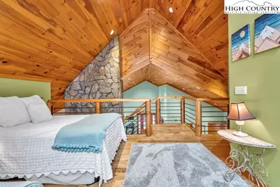 423 Wolf Den Lane, Lenoir, NC 28645 - Photo 26