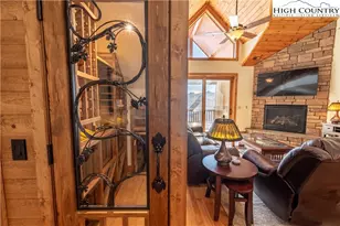 311 Penny Ln, Banner Elk, NC 28604 - Photo 10