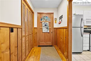 1300 Laurel Ln, Blowing Rock, NC 28605 - Photo 4