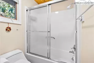 1300 Laurel Ln, Blowing Rock, NC 28605 - Photo 22