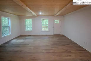 114 Goldfinch Rd, Newland, NC 28657 - Photo 8