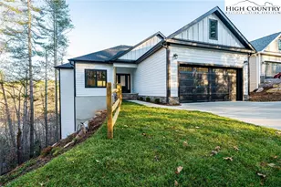 518 Park Way, Lenoir, NC 28645 - Photo 1