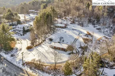 3606 Nc Highway 194 S, Sugar Grove, NC 28679 - Photo 4