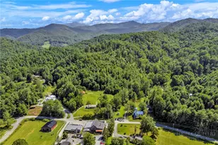 3606 Nc Hwy 194 S, Sugar Grove, NC 28679 - Photo 10