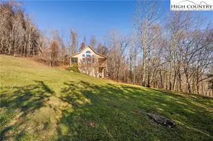 466 Day Spring Dr, Boone, NC 28607 - Photo 2