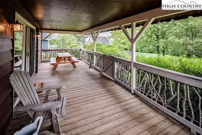 193 Grovers Knob, Blowing Rock, NC 28605 - Photo 4