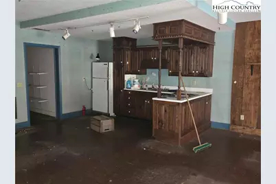 10545 Nc Highway 105 S. Highway, Banner Elk, NC 28604 - Photo 20