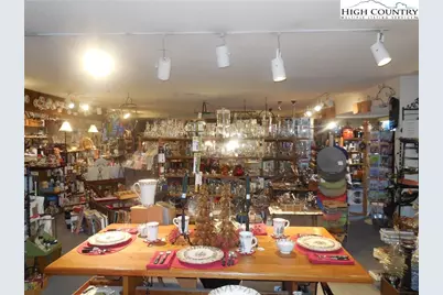 10545 Nc Highway 105, Banner Elk, NC 28604 - Photo 26