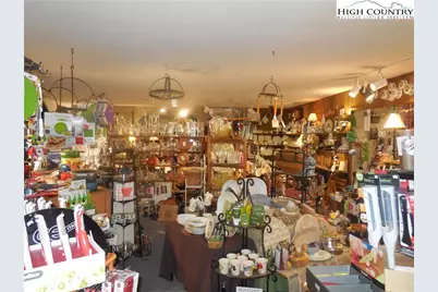 10545 Nc Highway 105, Banner Elk, NC 28604 - Photo 24