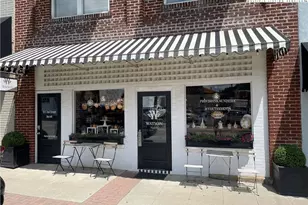 11 E 2nd St, West Jefferson, NC 28694 - Photo 2