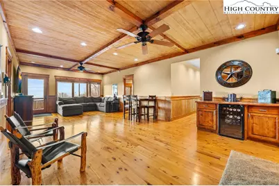 109 W Shamrock Lane, Beech Mountain, NC 28604 - Photo 34