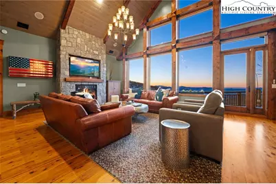 109 W Shamrock Lane, Beech Mountain, NC 28604 - Photo 10