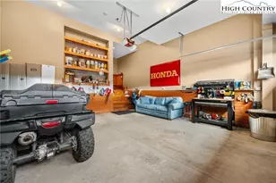 109 W Shamrock Ln, Beech Mountain, NC 28604 - Photo 48