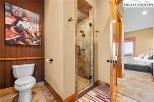 109 W Shamrock Ln, Beech Mountain, NC 28604 - Photo 32