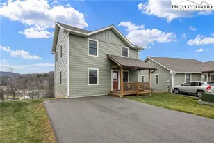 513 Townhomes Pl, Boone, NC 28607 - Photo 1