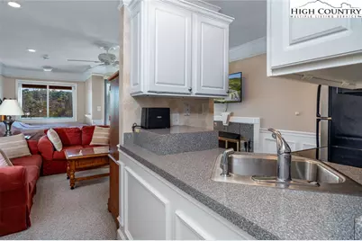 301 Pinnacle Inn Road #1203, Beech Mountain, NC 28604 - Photo 6