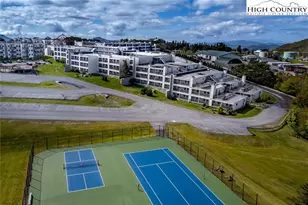 301 Pinnacle Inn Rd, Beech Mountain, NC 28604 - Photo 18