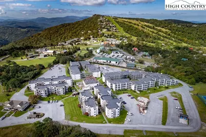 301 Pinnacle Inn Road #1203, Beech Mountain, NC 28604 - Photo 2