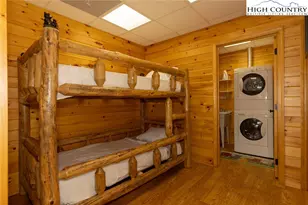 142 Fawn Ln, Purlear, NC 28665 - Photo 32