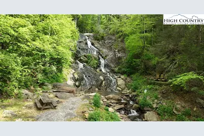 142 Fawn Lane, Purlear, NC 28665 - Photo 36