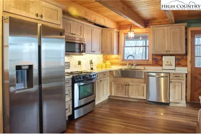 820 Willow Mountain Drive, Vilas, NC 28692 - Photo 6