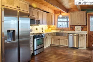 820 Willow Mountain Dr, Vilas, NC 28692 - Photo 6