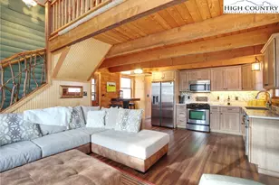 820 Willow Mountain Dr, Vilas, NC 28692 - Photo 18