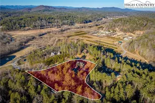 1989 Johns Ridge Pkwy, Lenoir, NC 28645 - Photo 4