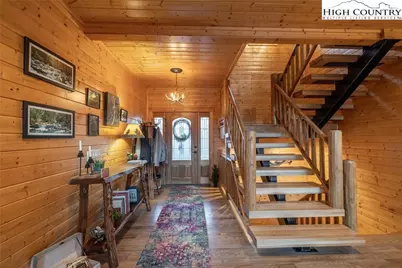 1989 Johns Ridge Parkway, Lenoir, NC 28645 - Photo 8