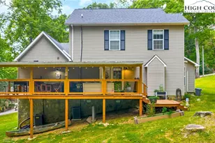 389 Highland Dr, Sparta, NC 28675 - Photo 6