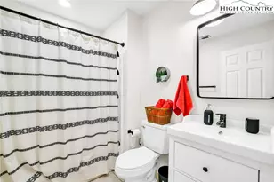 389 Highland Dr, Sparta, NC 28675 - Photo 24