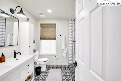 389 Highland Drive, Sparta, NC 28675 - Photo 18