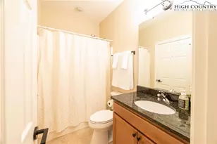 120 Pleasant View Blvd, Sugar Mountain, NC 28604 - Photo 36